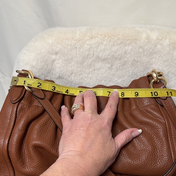 Coach Maya Tan Leather Shoulder Bag - Picture 13 of 16